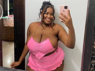 adult cam show EmmyCastell