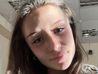 erotic webcam picture HeidyDuggar