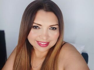 chatroom webcam photo IsabellCossio