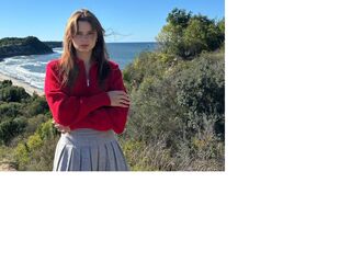 naked girl with webcam fingering pussy JaneeLoszynski