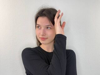 camslut masturbating JanisRadabaugh