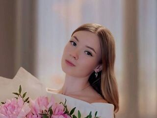 hot cam girl fingering pussy JaniseServoss