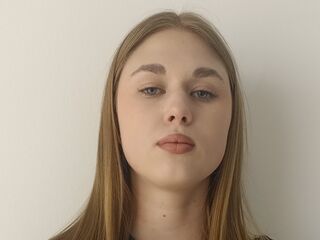 camgirl fingering pussy JudeRose