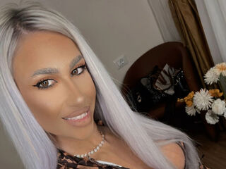 streaming live webcam KarlaBart