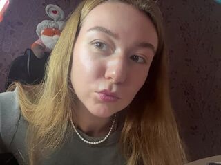 naughty cam girl picture KayeEliasen