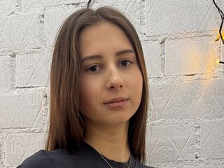 camgirl webcam pic LaurynTinkle