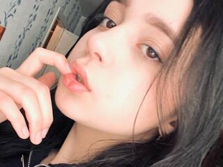 camslut topless LeotaBienvenu