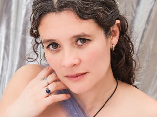 mastubating web cam girl LiaResvolt