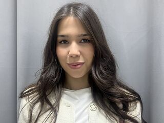 naked girl with webcam masturbating with vibrator LisanOwens