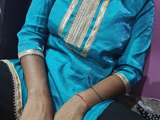 camgirl video chat room LishaLiya