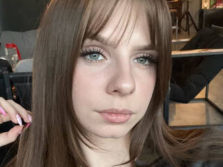 camwhore naked LoiseHarington