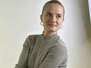 free jasmin webcam LorrianePytko