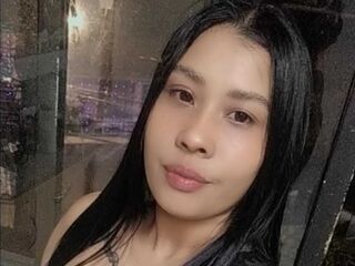 hot girl webcam LuccyGreey