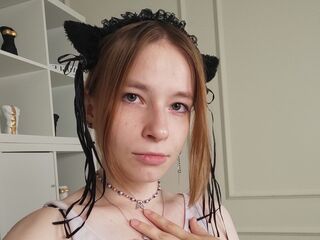 free live cam chat LynetteHeart