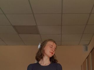 cam slut picture MaryjanePorter