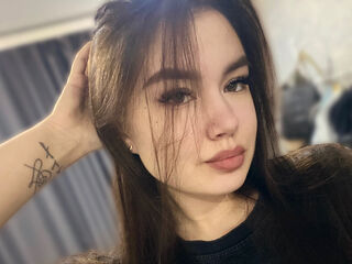 cam girl masturbating MaudCornett