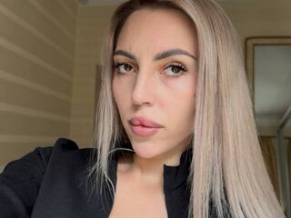 spy webcam MelisaDee