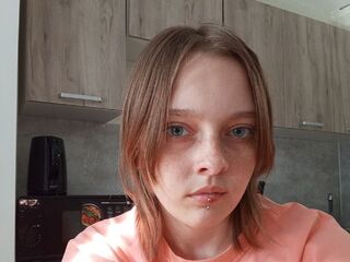 naughty cam girl masturbating MerciaDurow