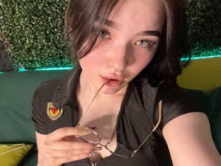 fingering webcamgirl MillieBraun