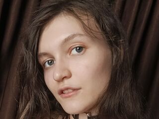 naked webcam girl fingering MillieStrife