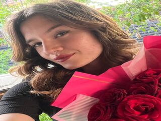 hot cam girl masturbating with dildo MillyMieras
