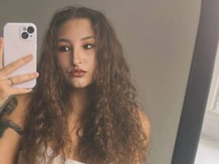 hot naked cam girl NicholMikrot