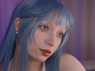 cam girl masturbating with sextoy NicoleKreiz
