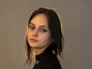 camgirl porn web cam OmaMckeithen