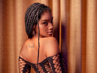 camwhore masturbating with vibrator PamelaJons