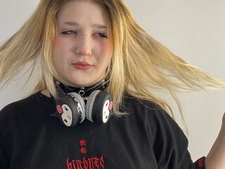 fingering camgirl video PilarVanhee