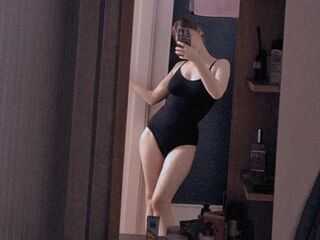 free live sexcam RinaAlmons