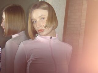 hot camslut RosinaHeverley