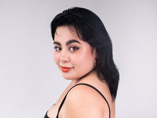 hot webcamslut RoxanaElegance