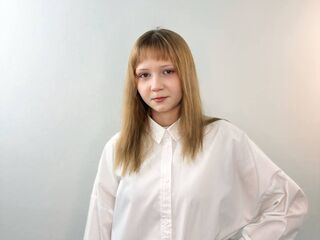 camgirl livesex SandiSafko
