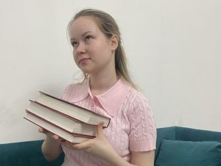 free web cam SandieSpataro