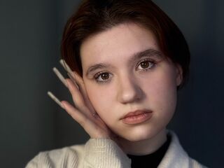 bedroom live cam SantanaJohanek