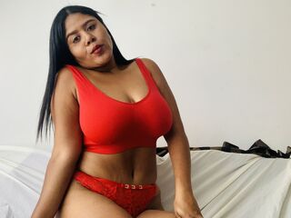 camgirl masturbating with sex toy SaraWilliams