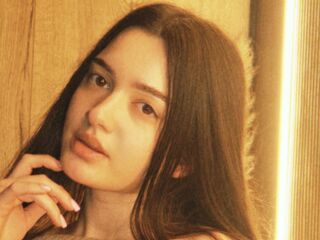 live free chat SavannahHoward