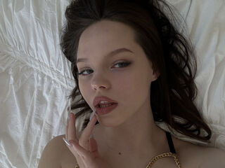 spy web cam SelenaNoelle