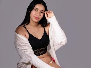 beautiful webcam girl SharonWilow