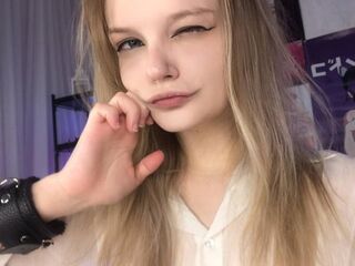 hot webcam slut ShelyMilan