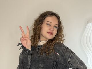 hot webcam video SherikaMantony