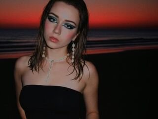 naked cam girl photo SheritaStieger
