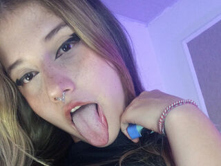 cam girl spreading pussy SofiiaVance