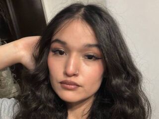beautiful cam girl SorayaBenezra