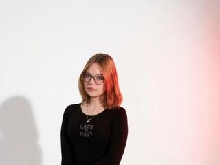 chat room live sex cam SuzanGoldstein