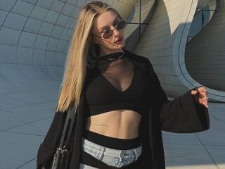 cam babe SuzieGlimp