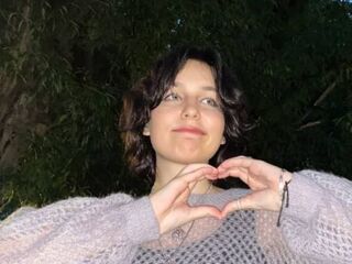 girl cam live TulaStaines