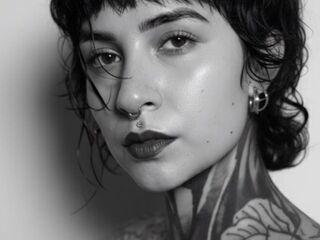 naked cam girl masturbating with sextoy ValentineSaenz