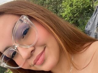 naked girl with cam fingering VannesaAlvernia